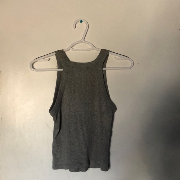 Halter top - Picture 2 of 2